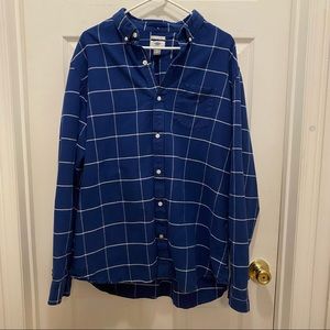 Old navy slim fit button down shirt